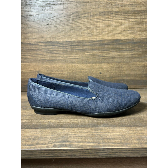 Clarks | Shoes | Nwb Clarks Sara Poppy 